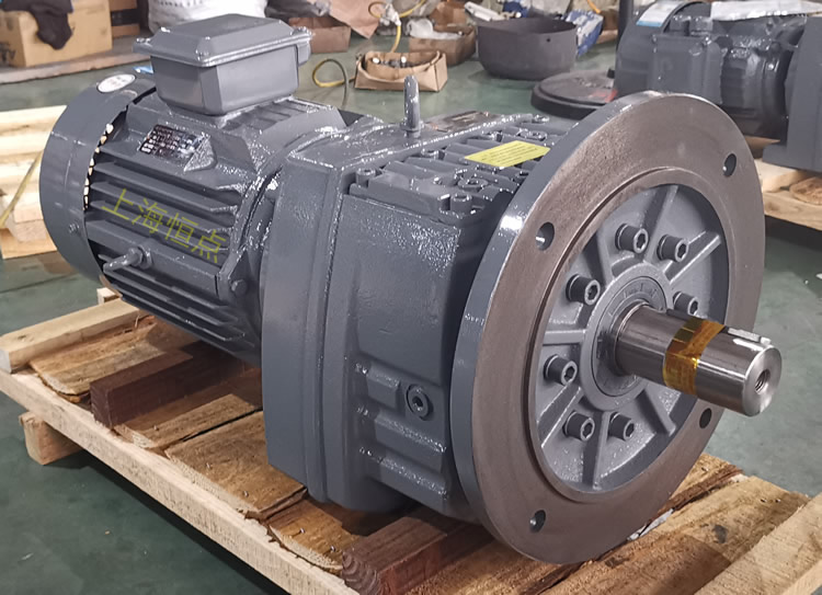 RF87減速機，立式安裝，輸入配電機，實物照片如下